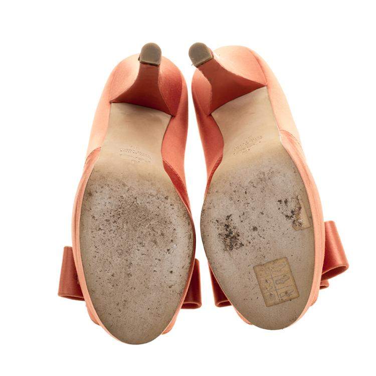 Pre Owned Fendi Orange Satin Deco Bow Platform Pumps Size 36