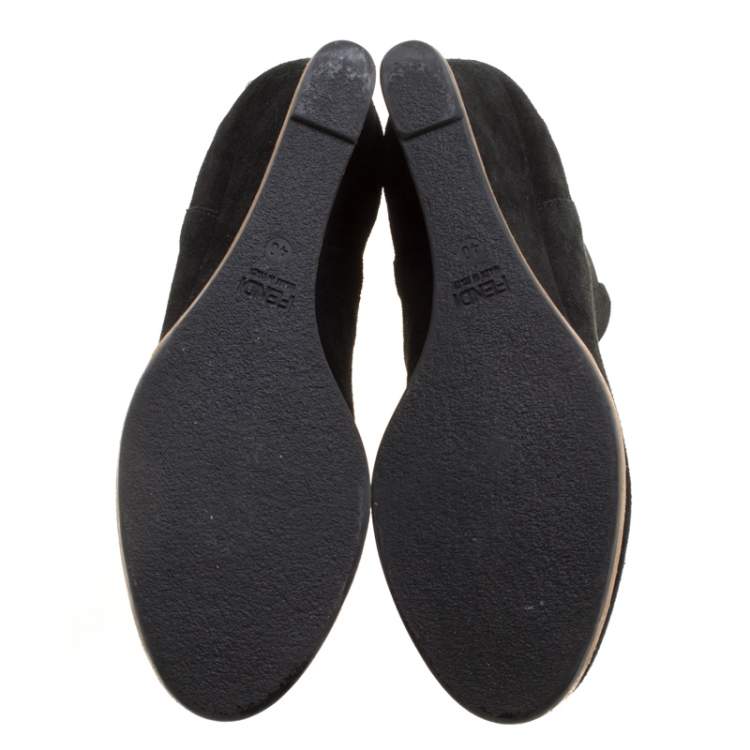 مملوكة مسبقًا Fendi Black Suede Wedge Heel Ankle Boots Size 40