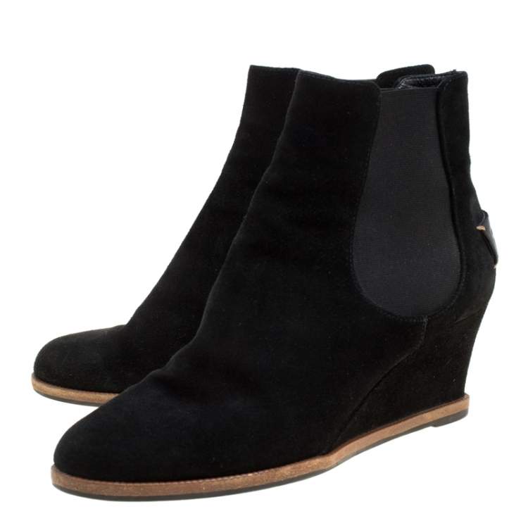 مملوكة مسبقًا Fendi Black Suede Wedge Heel Ankle Boots Size 40