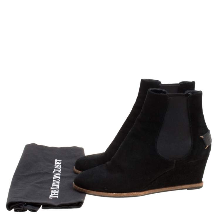 مملوكة مسبقًا Fendi Black Suede Wedge Heel Ankle Boots Size 40