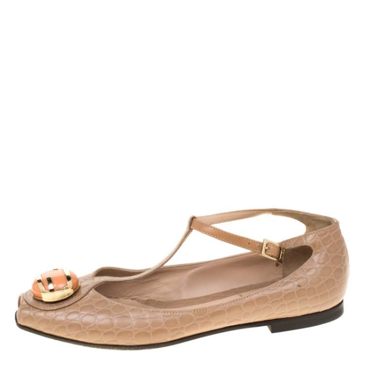 مملوكة مسبقًا Fendi Beige Croc Embossed Leather Embellished T-Strap Flats Size 36