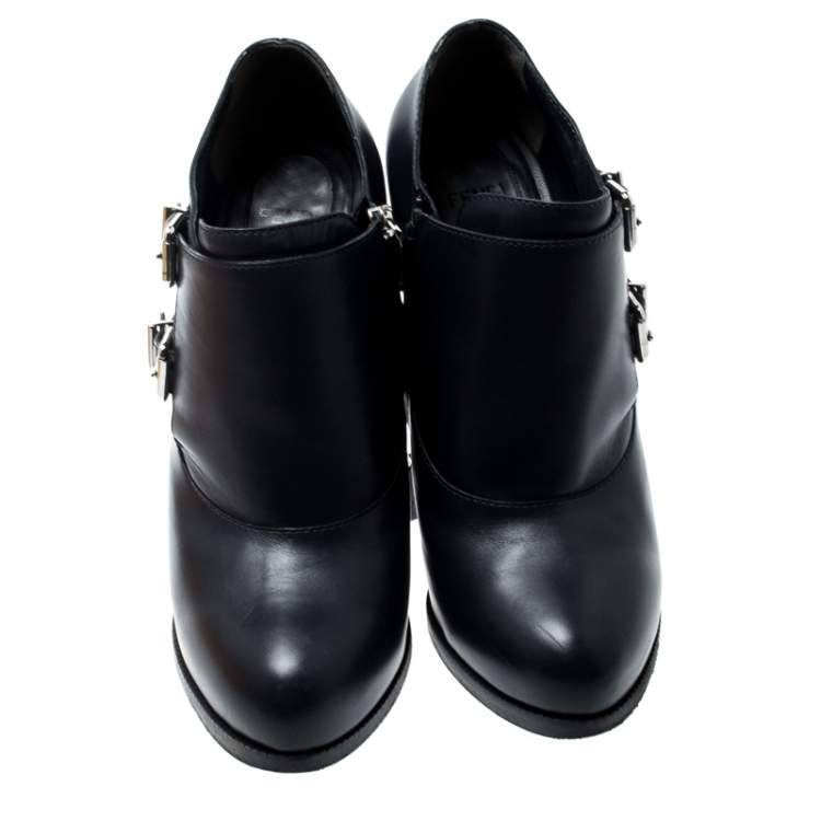 مملوكة مسبقًا Fendi Indigo Blue Leather Ankle Booties Size 38