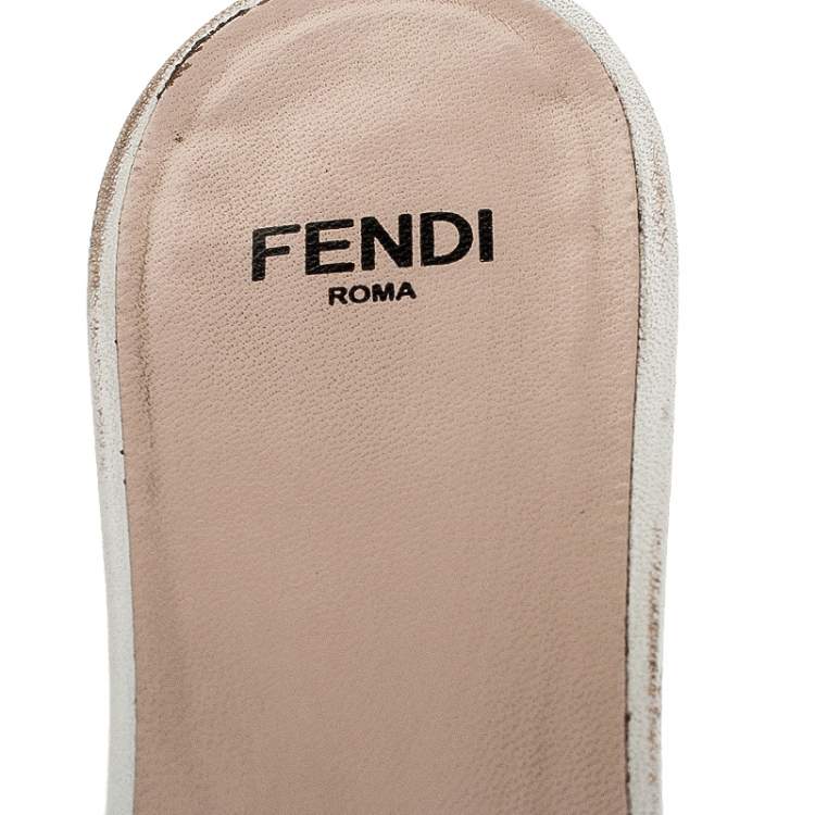 Pre Owned Fendi Grey Patent Leather Slide Sandals Size 37.5