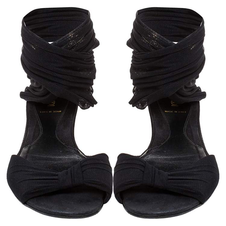 Pre Owned Fendi Black Mesh Fabric Open Toe Flat Sandals Size 36.5