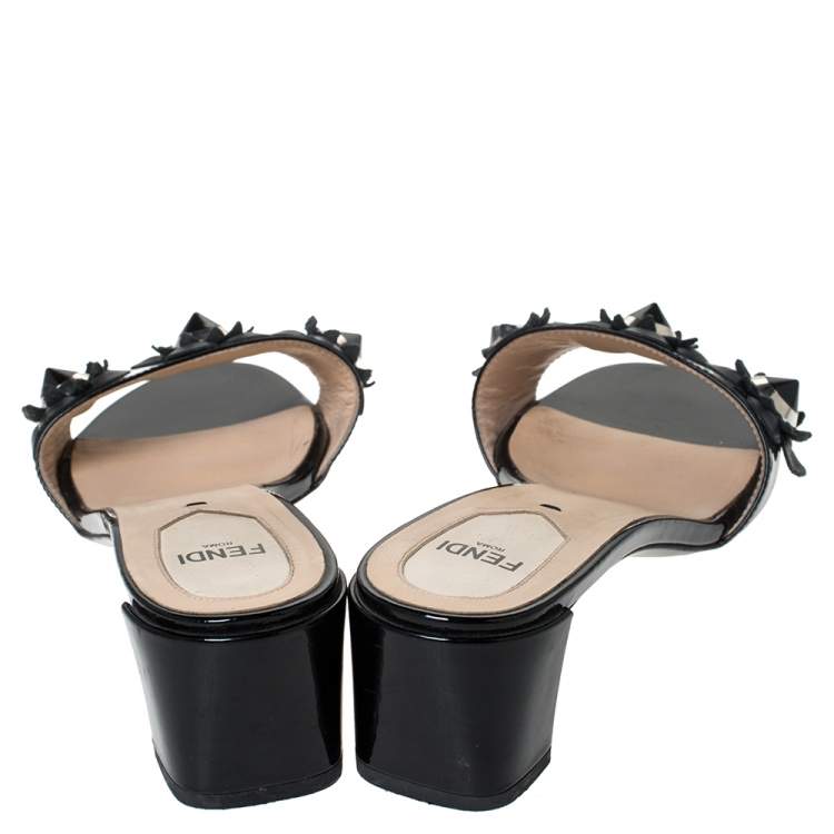 Pre Owned Fendi Black Patent And Leather Flower Stud Slide Sandals Size 38