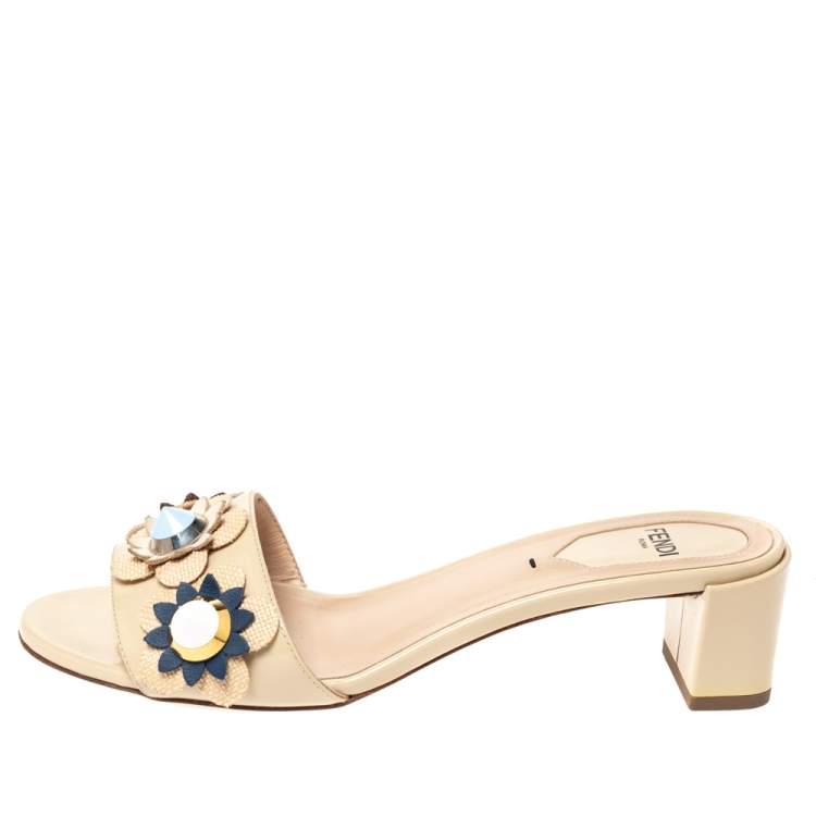 Pre Owned Fendi Beige Patent Leather Flowerland Embellished Block Heel Slides Size 36.5