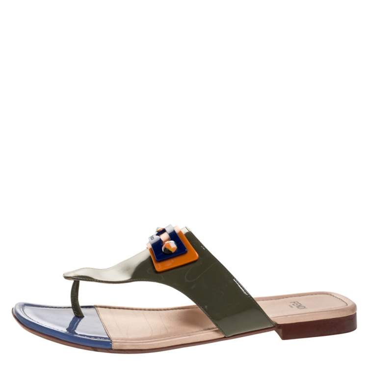 Pre Owned Fendi Green Patent Leather Penny And Spike Embellished Thong Sandals Size 38.5