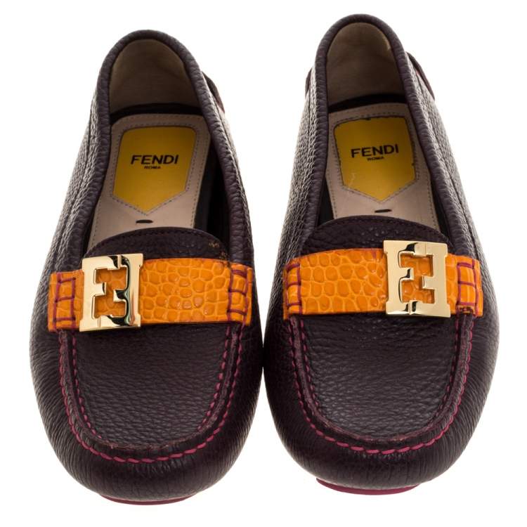 Pre Owned Fendi Burgundy Textured Leather FF Logo Loafers Size 37