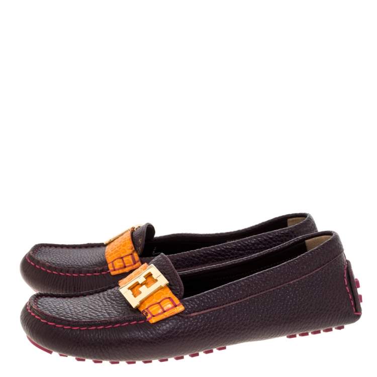 Pre Owned Fendi Burgundy Textured Leather FF Logo Loafers Size 37