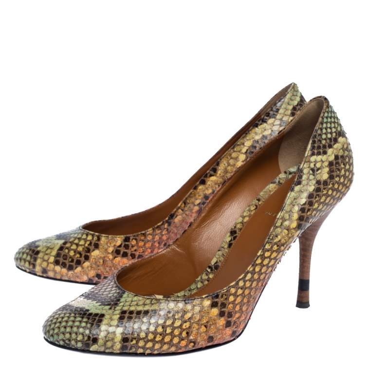 Pre Owned Fendi Multicolor Python Pumps Size 39