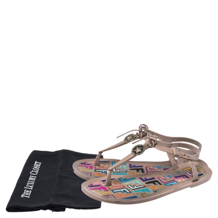 Pre Owned Fendi Beige Rubber Logo Charm Sunny Thong Flat Sandals Size 41
