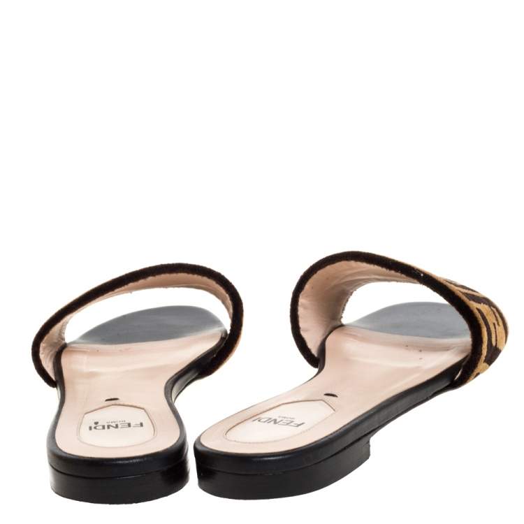 Pre Owned Fendi Black/Brown Zucca Velvet Slide Flats Size 37