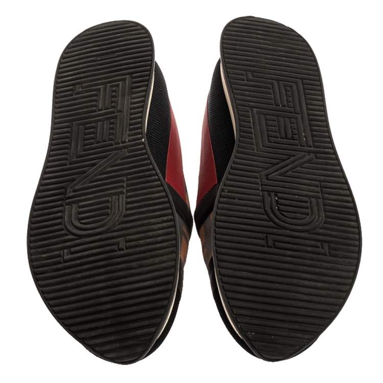 مملوكة مسبقًا Fendi Black/Brown Zucca Mesh And Leather Trim Runway Low Top Sneakers Size 37