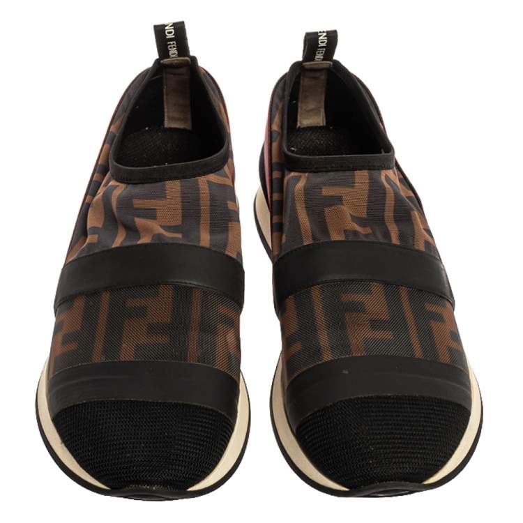 مملوكة مسبقًا Fendi Black/Brown Zucca Mesh And Leather Trim Runway Low Top Sneakers Size 37