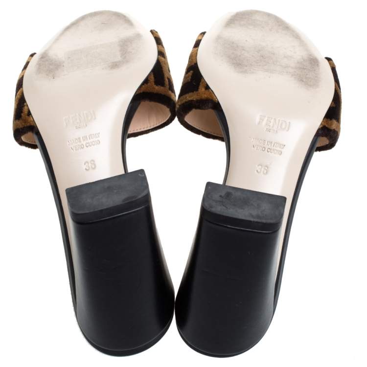 Pre Owned Fendi Brown Zucca Velvet Slide Sandals Size 36
