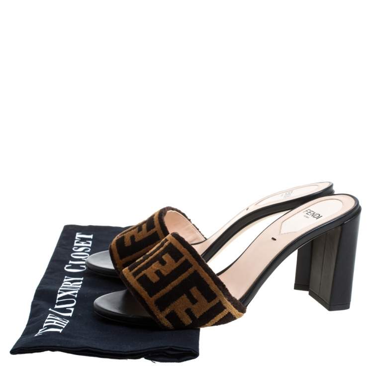 Pre Owned Fendi Brown Zucca Velvet Slide Sandals Size 36