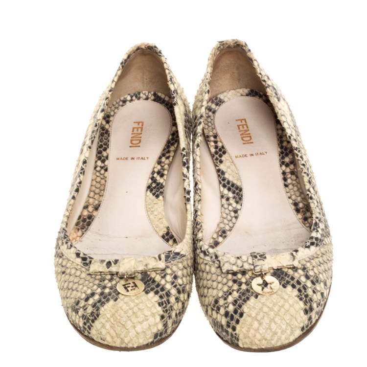 مملوكة مسبقًا Fendi Beige Python Effect Leather Charm Ballet Flats Size 37