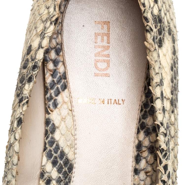 مملوكة مسبقًا Fendi Beige Python Effect Leather Charm Ballet Flats Size 37
