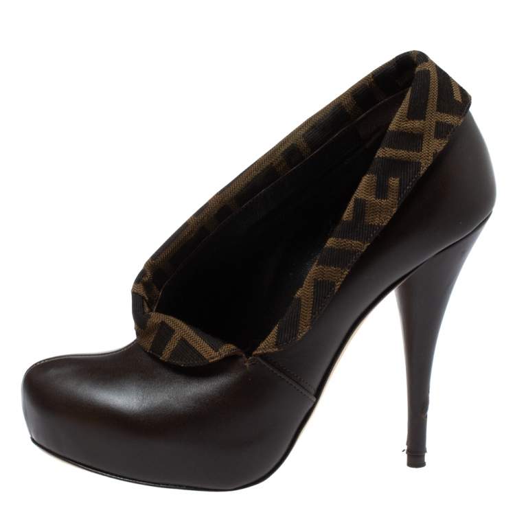مملوكة مسبقًا Fendi Brown Leather and Zucca Canvas Booties Size 37