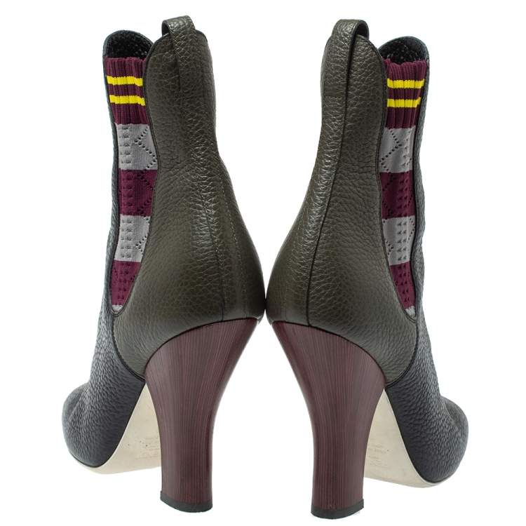 مملوكة مسبقًا Fendi  Multi Color Knit And Leather Marie Antoinette Boots Size 38