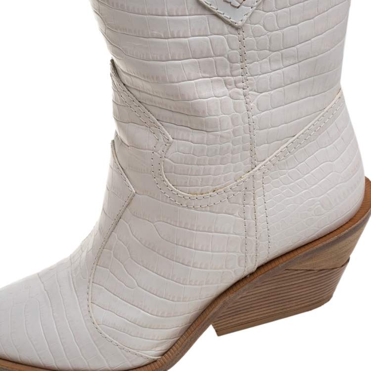 Pre Owned Fendi White Croc Embossed Leather Mid Calf Pointed Toe Boots Size 40
