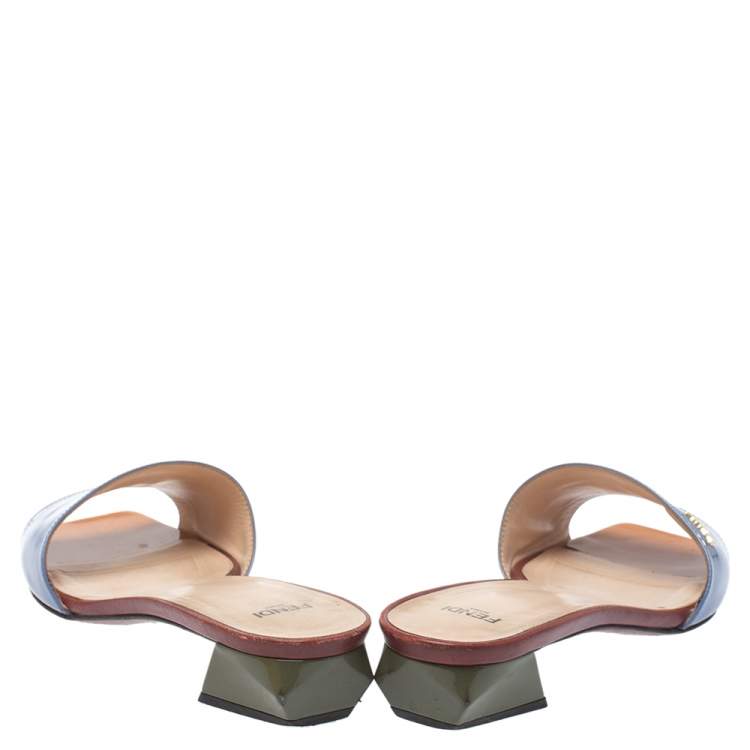 Pre Owned Fendi Blue Patent Leather Open Toe Slide Sandals Size 39.5