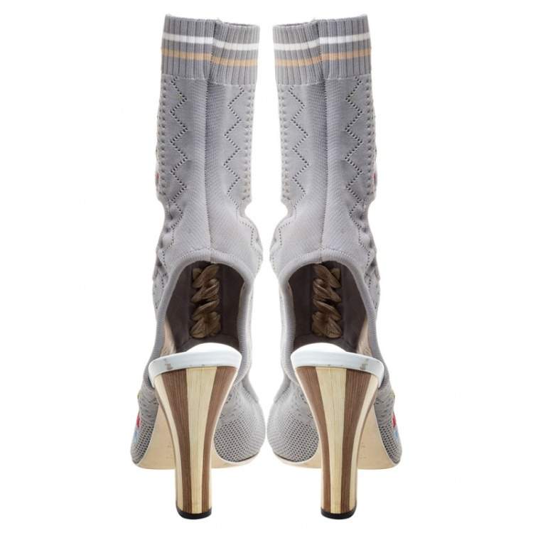 Pre Owned Fendi Grey Knit Fabric Flower Embroidered Cutout Open Square Toe Sandals Size 40