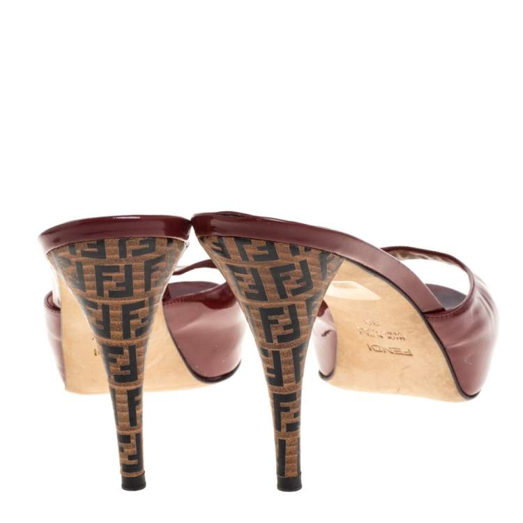 Pre Owned Fendi Burgundy Patent Leather FF Superstar Peep Toe Mule Slides Size 38