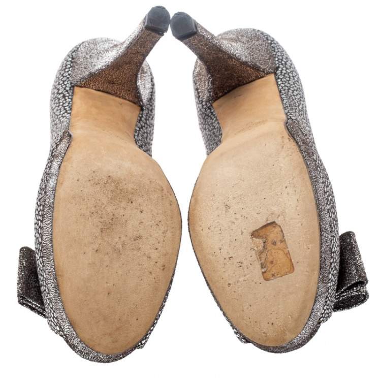 Pre Owned Fendi Silver Textured Fabric Bow Peep Toe Pumps Size 37