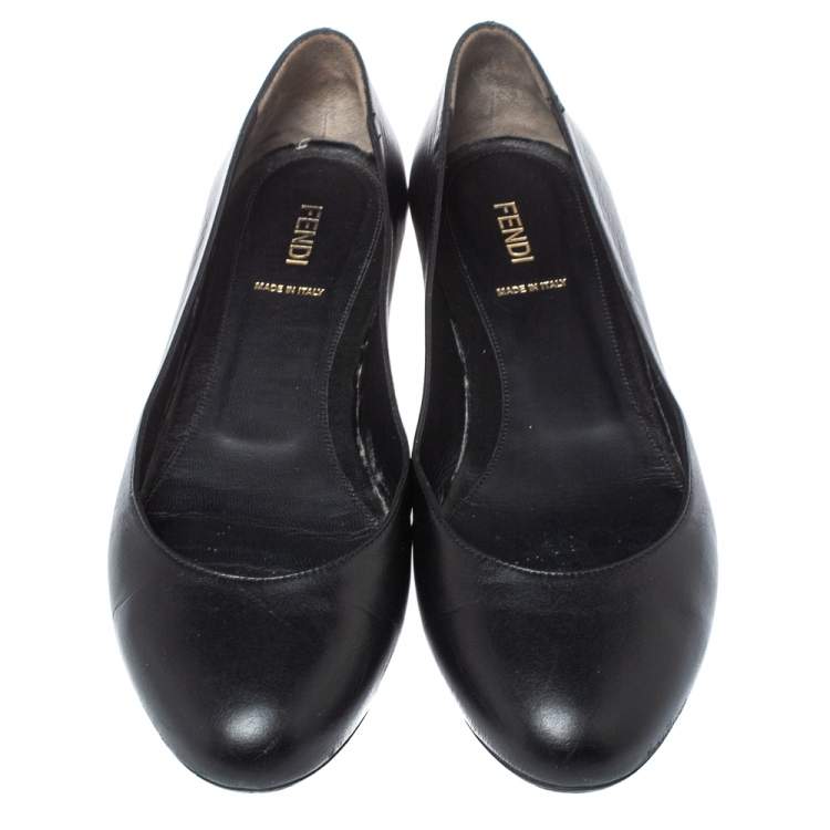 Pre Owned Fendi Black Leather Ballet Flats Size 39