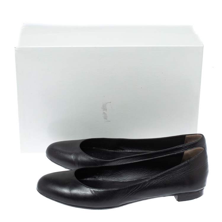 Pre Owned Fendi Black Leather Ballet Flats Size 39