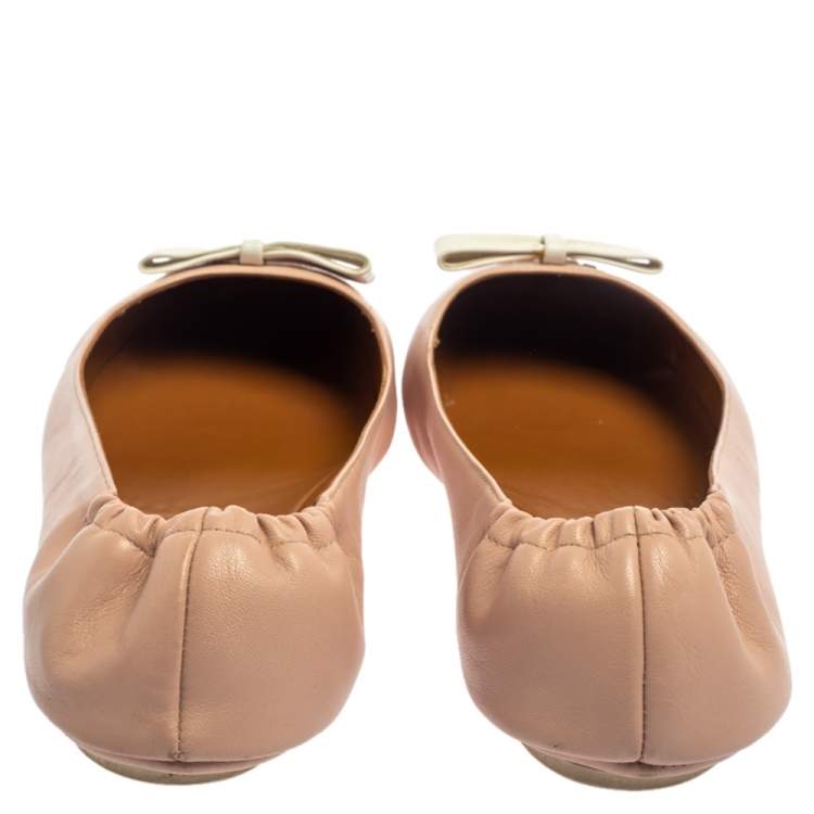 مملوكة مسبقًا Fendi Pink/White Leather Let's Dance Bow Ballet Flats Size 38