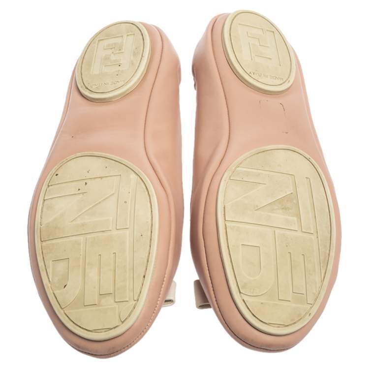 مملوكة مسبقًا Fendi Pink/White Leather Let's Dance Bow Ballet Flats Size 38