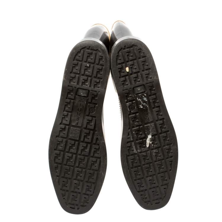 مملوكة مسبقًا Fendi Tobacco Zucca Rubber Mid Calf  Rain Boots Size 39