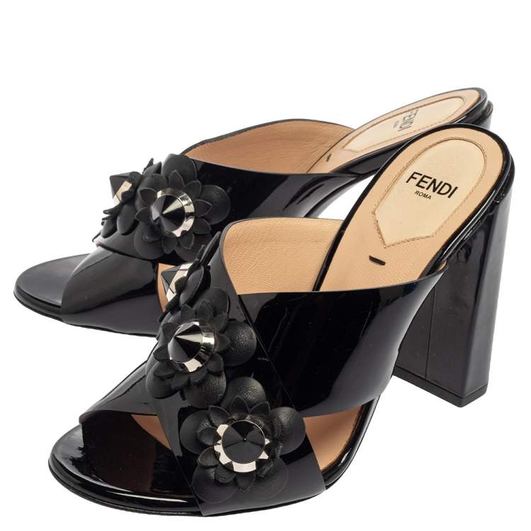 Pre Owned Fendi Black Patent Leather Flower Mule Sandals Size 36
