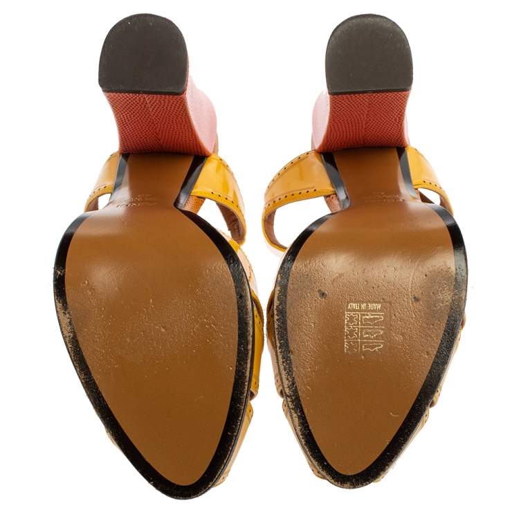 Pre Owned Fendi Yellow Patent Leather Chameleon Block Heel Sandals Size 40 