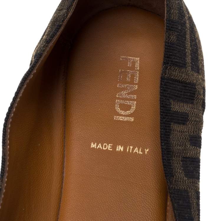 Pre Owned Fendi Brown/Black Zucca Canvas And Leather Bow Cap Toe Ballet Flats Size 39
