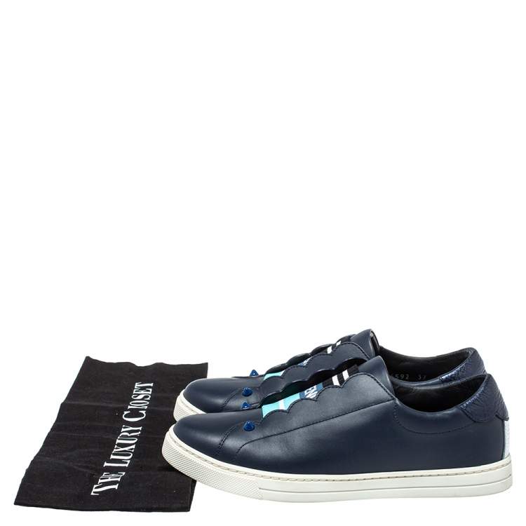 مملوكة مسبقًا Fendi Navy Blue Leather Logo Knit Rockoko Scallop Detail Slip On Sneakers Size 37