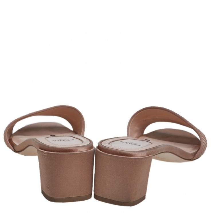 مملوكة مسبقًا Fendi Beige Satin Logo Embroidered Block Heel Slide Mules Size 39