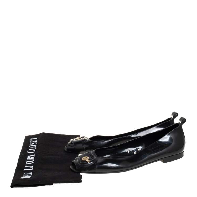 مملوكة مسبقًا Fendi Black Jelly Buckle Embellished Peep Toe Ballet Flats Size 39 