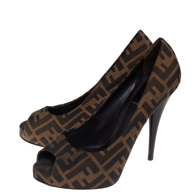 Pre Owned Fendi Brown Zucca Canvas Peep Toe Platform Pumps Size 39