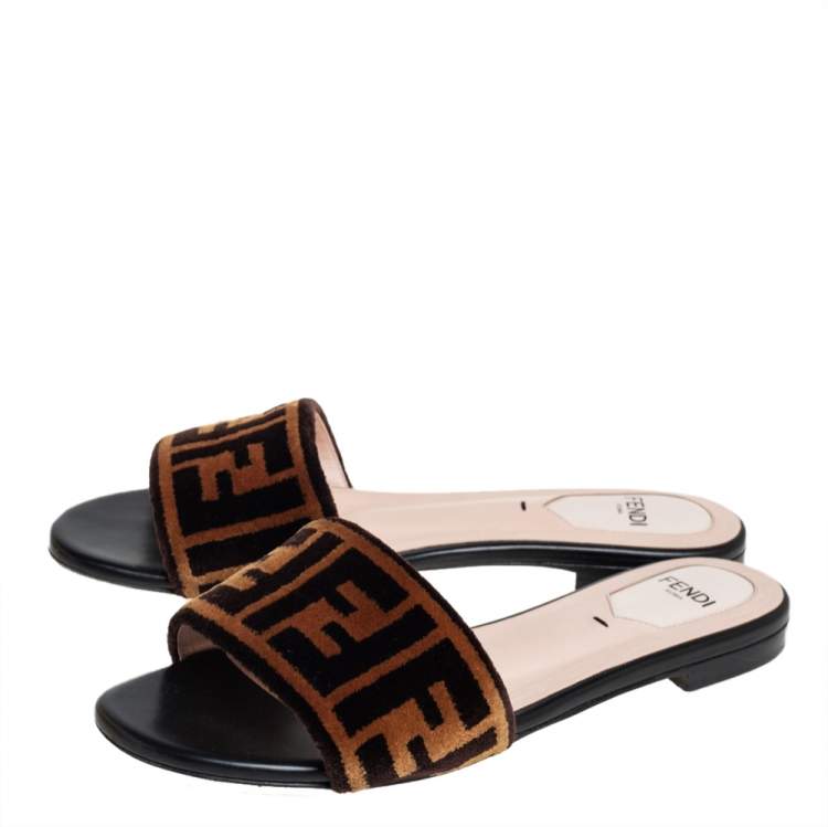 Pre Owned Fendi Brown Zucca Velvet Flat Slides Size 36 
