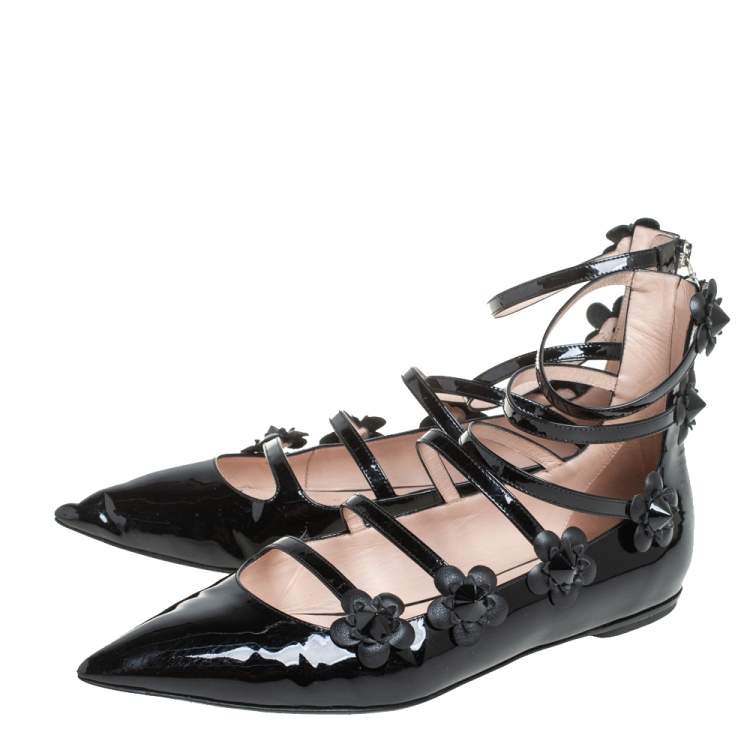 Pre Owned Fendi Black Patent Leather Flowerland Multistrap Flats Size 39.5