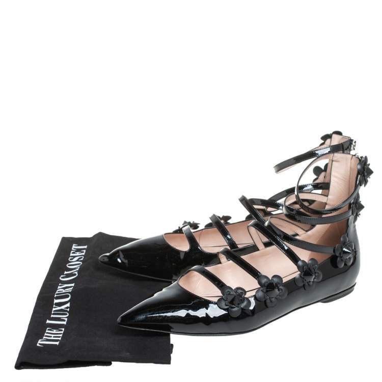 Pre Owned Fendi Black Patent Leather Flowerland Multistrap Flats Size 39.5