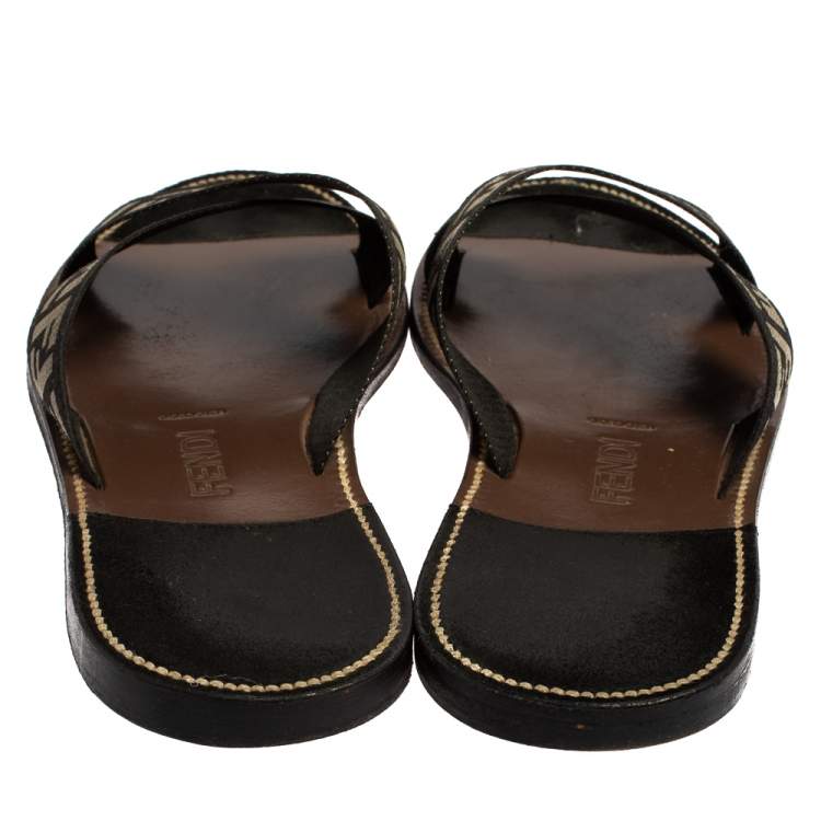 Pre Owned Fendi Black/White Canvas FF Logo Flat Sandals Size 45