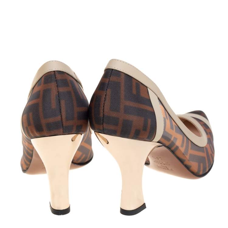 Pre Owned Fendi Brown/Black Zucca Mesh And Leather Colibri Pointed Toe Pumps Size 38.5