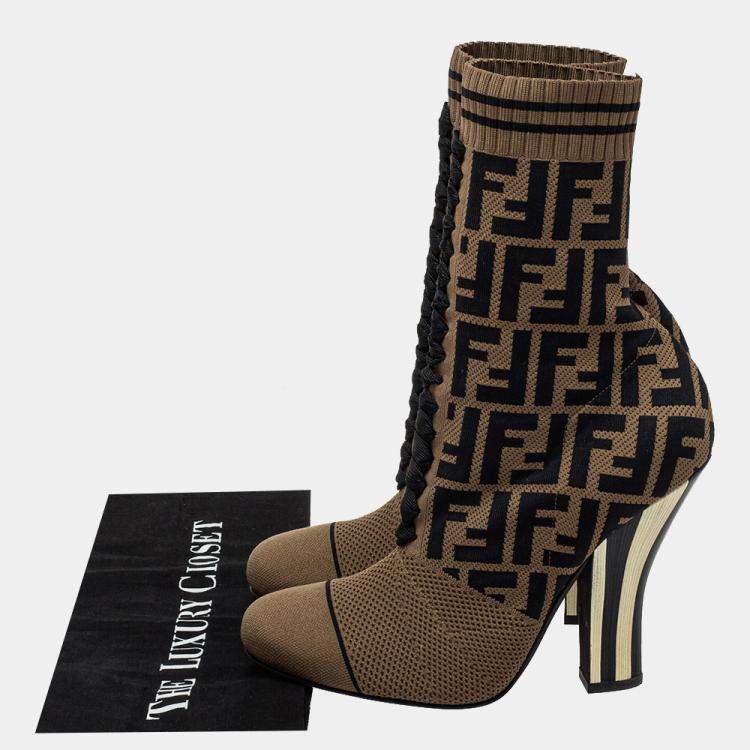 مملوكة مسبقًا Fendi Brown Knit Fabric FF Logo Ankle Boots Size 39