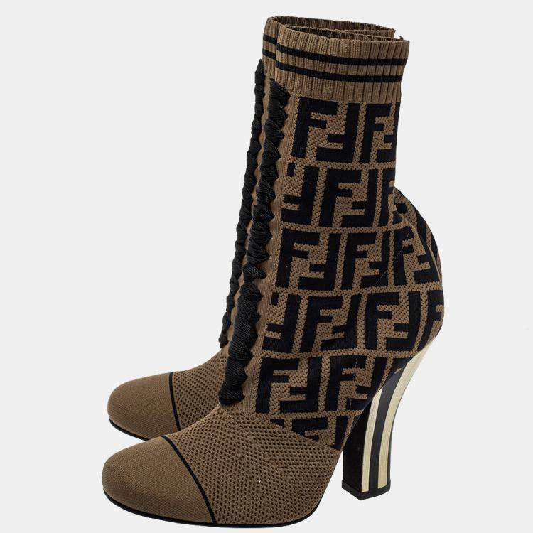 مملوكة مسبقًا Fendi Brown Knit Fabric FF Logo Ankle Boots Size 39