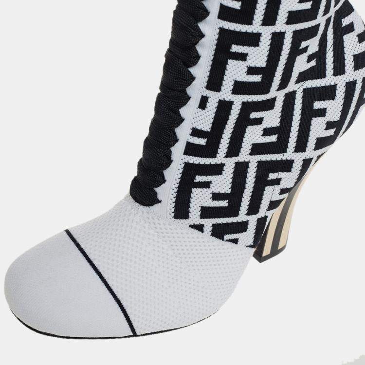 مملوكة مسبقًا Fendi White/Black Knit Fabric FF Logo Ankle Boots Size 39