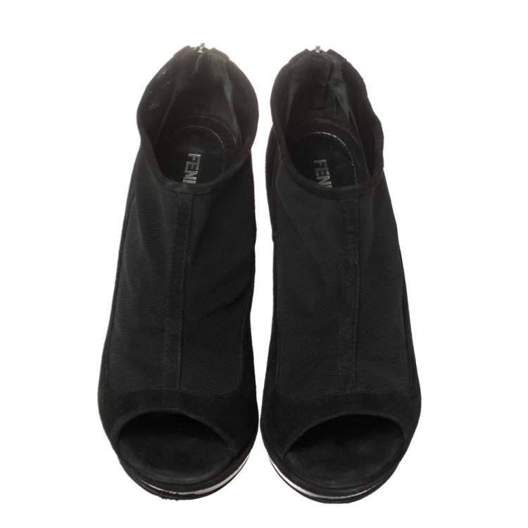 مملوكة مسبقًا Fendi Black Suede and Fabric Peep Toe Platform Ankle Booties Size 39